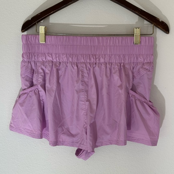 Free People Get Your Flirt On Shorts Size Medium - Picture 2 of 3